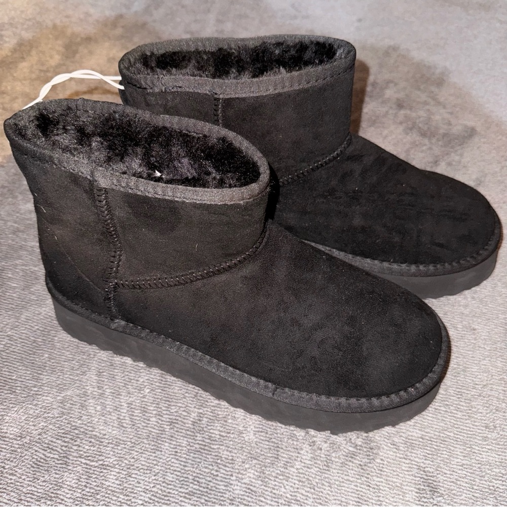 Altar’d State Platform Boots NWOT Size 10